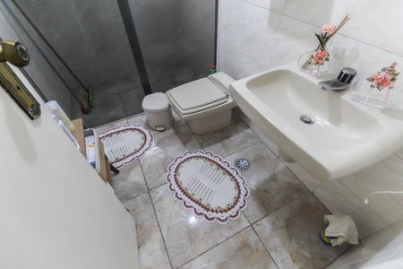 Casa à venda com 300m², 6 quartos e 1 vaga Casa à venda com 300m², 6 quartos e 1 vagaBanheiro Social