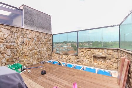 Casa à venda com 300m², 6 quartos e 1 vaga Casa à venda com 300m², 6 quartos e 1 vagaSacada