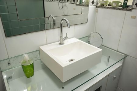 Apartamento para alugar com 63m², 2 quartos e 1 vagaBanheiro