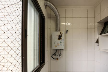 Apartamento para alugar com 64m², 2 quartos e 1 vaga Apartamento para alugar com 64m², 2 quartos e 1 vagaCozinha e Área de Serviço