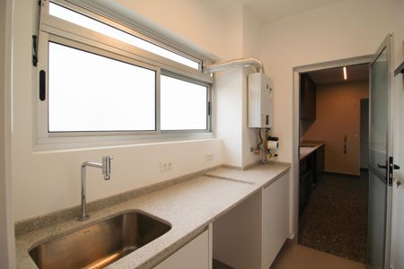 Apartamento para alugar com 80m², 2 quartos e 1 vagaÁrea de Serviço