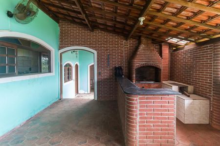 Área comum - Churrasqueira de casa para alugar com 6 quartos, 300m² em Parque das Varinhas, Mogi das Cruzes