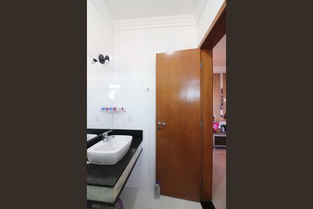 Casa à venda com 300m², 3 quartos e 4 vagasQuarto 1 - Suíte Banheiro 