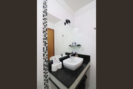 Casa à venda com 300m², 3 quartos e 4 vagasBanheiro Social