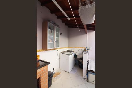 Casa à venda com 300m², 3 quartos e 4 vagasÁrea de Serviço