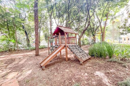 Apartamento para alugar com 92m², 3 quartos e 1 vagaÁrea comum - Playground