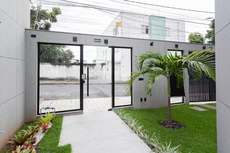 Apartamento à venda com 266m², 4 quartos e 3 vagas Apartamento à venda com 266m², 4 quartos e 3 vagasEntrada