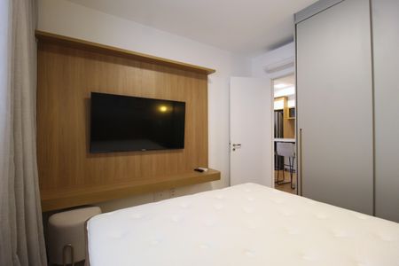 Quarto de apartamento à venda com 1 quarto, 53m² em Indianópolis, São Paulo