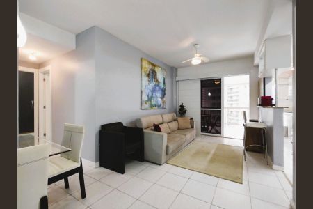 Sala de apartamento à venda com 2 quartos, 79m² em Barra Olímpica, Rio de Janeiro