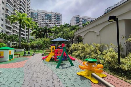 Apartamento à venda com 79m², 2 quartos e 1 vagaÁrea externa