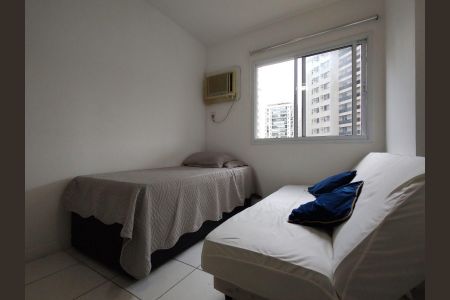 Apartamento à venda com 79m², 2 quartos e 1 vagaQuarto