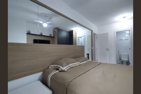 Quarto de apartamento à venda com 2 quartos, 79m² em Barra Olímpica, Rio de Janeiro