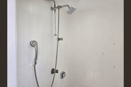 Apartamento para alugar com 56m², 2 quartos e 1 vagaBanheiro de serviço