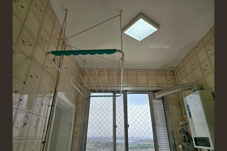 Apartamento para alugar com 56m², 2 quartos e 1 vagaÁrea de Serviço