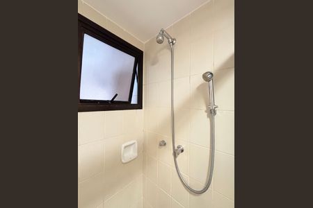 Apartamento para alugar com 126m², 3 quartos e 2 vagas Apartamento para alugar com 126m², 3 quartos e 2 vagasBanheiro