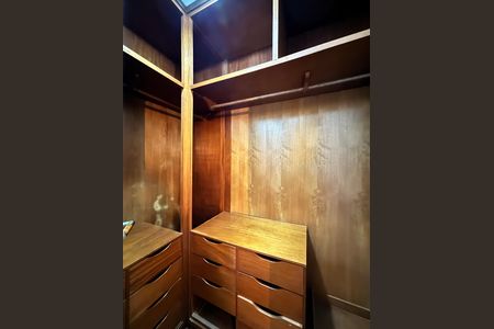 Apartamento para alugar com 126m², 3 quartos e 2 vagas Apartamento para alugar com 126m², 3 quartos e 2 vagasSuíte closet