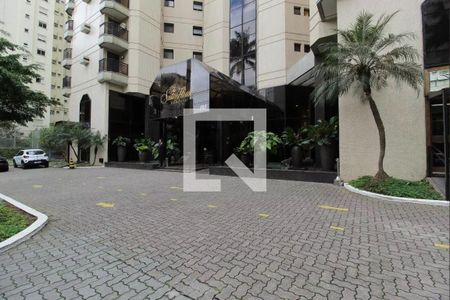 Apartamento para alugar com 126m², 3 quartos e 2 vagas Apartamento para alugar com 126m², 3 quartos e 2 vagasFachada