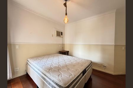 Apartamento para alugar com 126m², 3 quartos e 2 vagas Apartamento para alugar com 126m², 3 quartos e 2 vagasSuíte