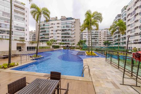 Apartamento à venda com 92m², 2 quartos e 1 vaga