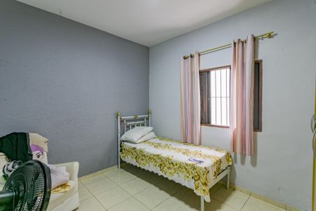 Casa à venda com 195m², 3 quartos e 2 vagasQuarto 3