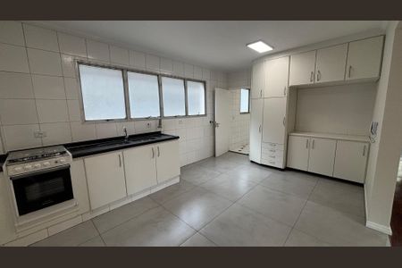 Apartamento para alugar com 140m², 3 quartos e 1 vagaCozinha