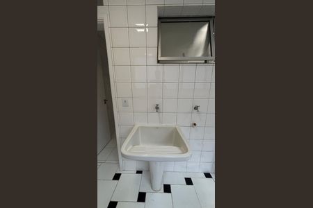 Apartamento para alugar com 140m², 3 quartos e 1 vagaÁrea de Serviço