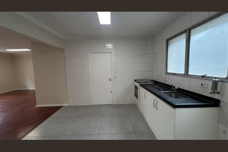 Apartamento para alugar com 140m², 3 quartos e 1 vagaCozinha