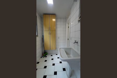 Apartamento para alugar com 140m², 3 quartos e 1 vagaÁrea de Serviço