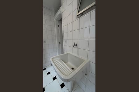 Apartamento para alugar com 140m², 3 quartos e 1 vagaÁrea de Serviço