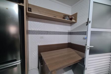 Casa para alugar com 110m², 3 quartos e 2 vagas Casa para alugar com 110m², 3 quartos e 2 vagasCozinha