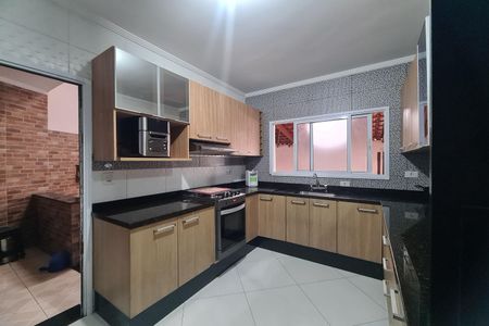 Casa para alugar com 110m², 3 quartos e 2 vagas Casa para alugar com 110m², 3 quartos e 2 vagasCozinha