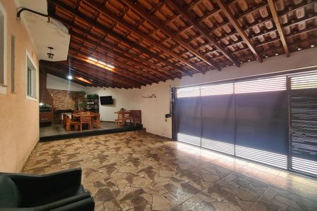 Casa para alugar com 110m², 3 quartos e 2 vagas Casa para alugar com 110m², 3 quartos e 2 vagasGaragem