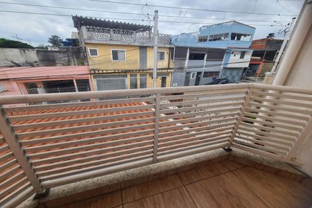 Casa para alugar com 110m², 3 quartos e 2 vagas Casa para alugar com 110m², 3 quartos e 2 vagasQuarto 2 - Varanda