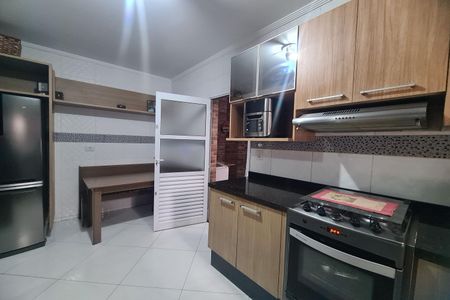 Casa para alugar com 110m², 3 quartos e 2 vagas Casa para alugar com 110m², 3 quartos e 2 vagasCozinha