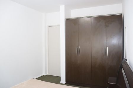 Apartamento para alugar com 79m², 1 quarto e sem vagaQuarto 