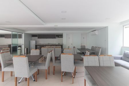 Apartamento para alugar com 92m², 3 quartos e 1 vagaÁrea comum - Salão de festas