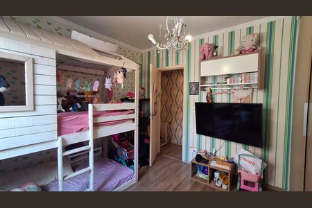 Apartamento à venda com 220m², 4 quartos e 2 vagasQuarto 