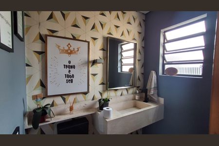 Apartamento à venda com 220m², 4 quartos e 2 vagasLavabo 