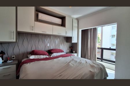 Apartamento à venda com 220m², 4 quartos e 2 vagasSuíte 1