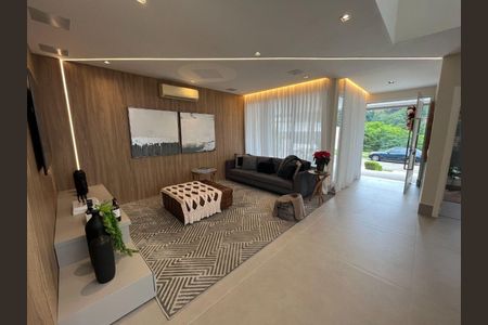Casa à venda com 4 quartos, 333m² em Colinas da Anhanguera, Santana de Parnaíba