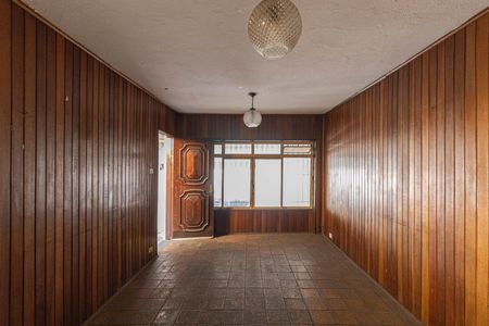 Casa à venda com 128m², 3 quartos e 2 vagas Casa à venda com 128m², 3 quartos e 2 vagasSala