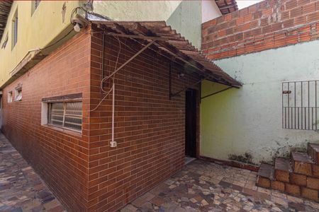 Casa à venda com 128m², 3 quartos e 2 vagas Casa à venda com 128m², 3 quartos e 2 vagasQuintal