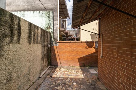 Casa à venda com 128m², 3 quartos e 2 vagas Casa à venda com 128m², 3 quartos e 2 vagasQuintal