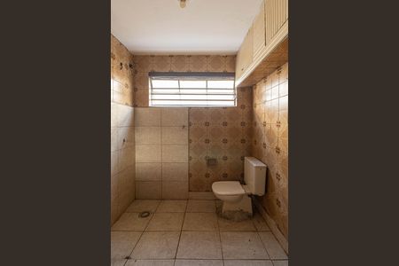 Casa à venda com 128m², 3 quartos e 2 vagas Casa à venda com 128m², 3 quartos e 2 vagasBanheiro