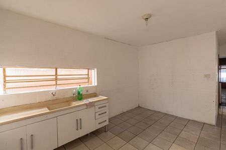 Casa à venda com 128m², 3 quartos e 2 vagas Casa à venda com 128m², 3 quartos e 2 vagasCozinha