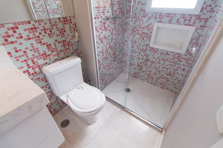 Apartamento para alugar com 240m², 3 quartos e 4 vagasBanheiro da Suíte 1