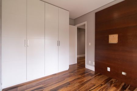 Apartamento para alugar com 240m², 3 quartos e 4 vagasQuarto 1