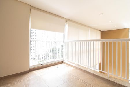 Apartamento para alugar com 240m², 3 quartos e 4 vagasVaranda