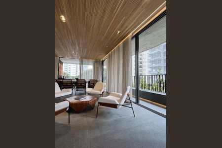 Apartamento à venda com 3 quartos, 270m² em Itaim Bibi, São Paulo
