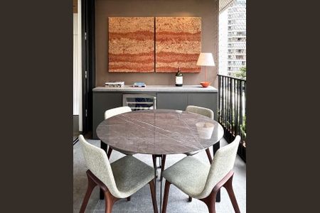 Apartamento à venda com 3 quartos, 270m² em Itaim Bibi, São Paulo